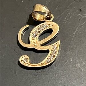 Elegant Gold Initial Pendant with Crystals